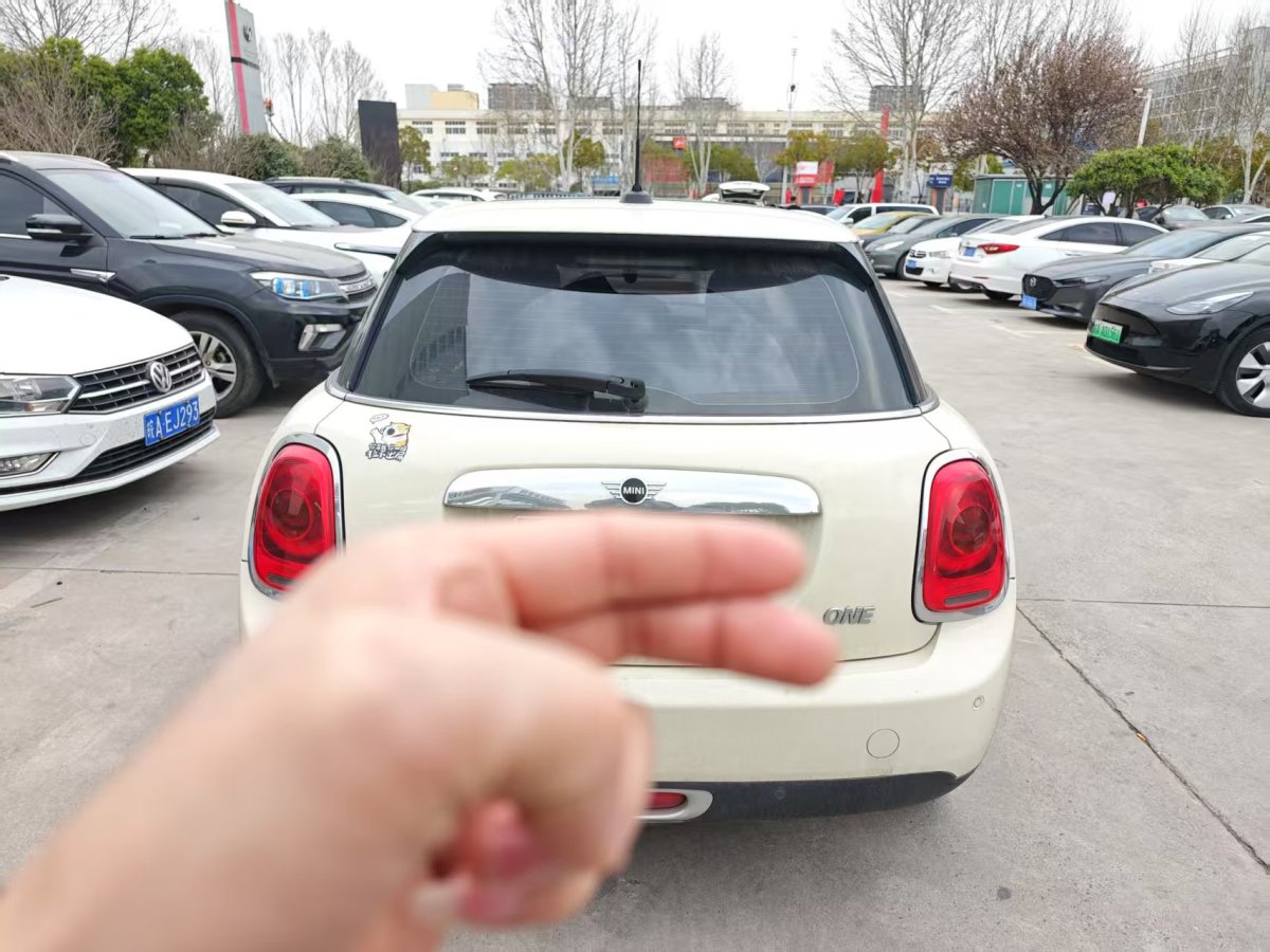 MINI MINI  2019款 1.5T ONE 五門版圖片