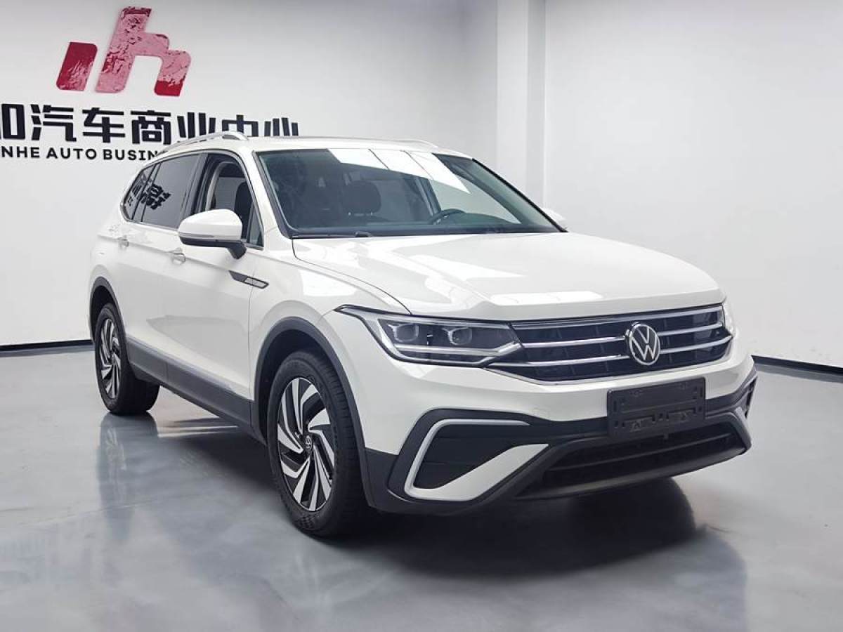 大眾 途觀L  2023款 改款 330TSI 自動(dòng)兩驅(qū)舒享版圖片