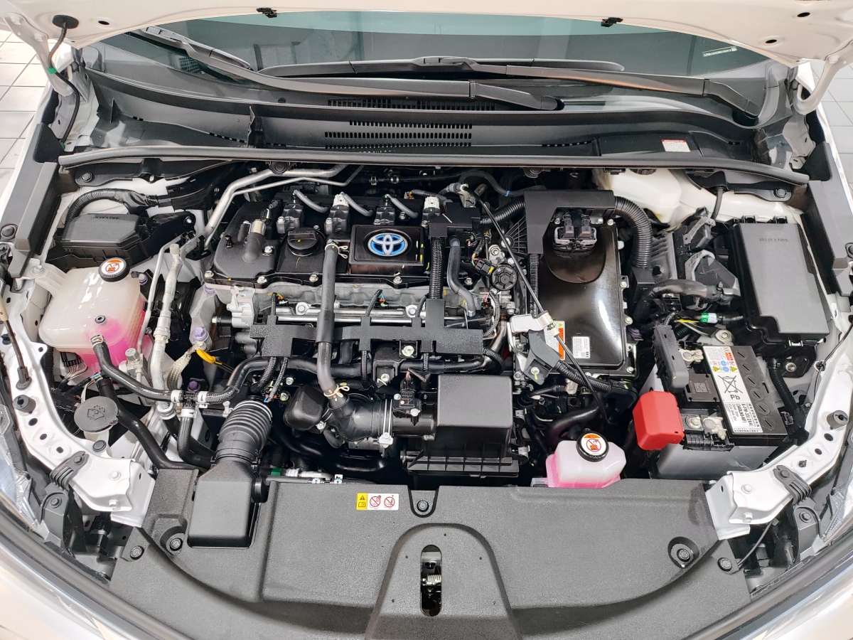 丰田 卡罗拉  2021款 双擎 1.8L E-CVT精英版图片