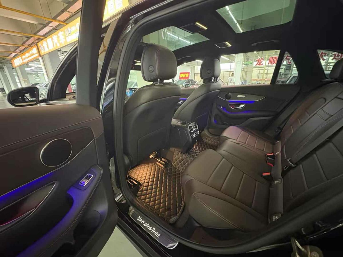 奔馳 奔馳GLC  2023款 GLC 300 4MATIC 轎跑SUV圖片