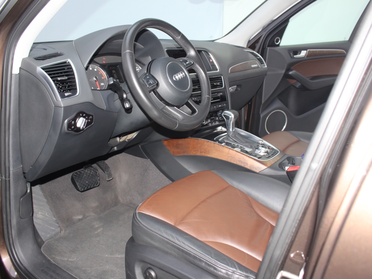 奧迪 奧迪Q5  2016款 Q5 40TFSI 2.0T 舒適型圖片