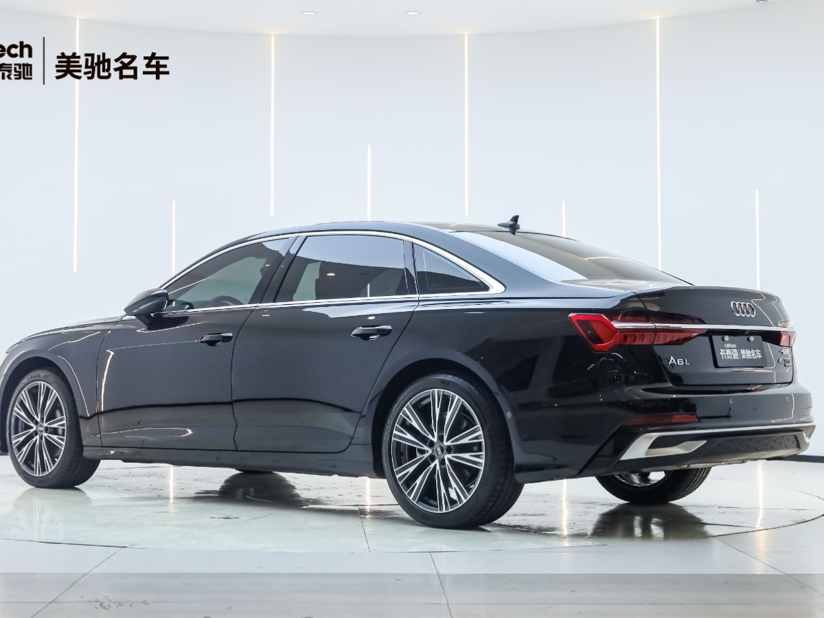 奧迪 奧迪A6L  2023款 45 TFSI quattro 臻選動感型圖片