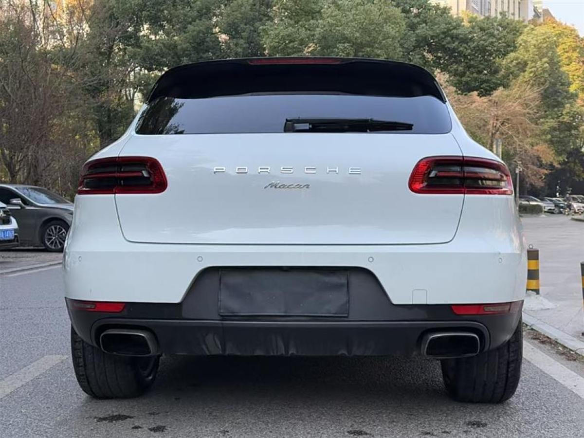 保時(shí)捷 Macan  2014款 Macan 2.0T圖片