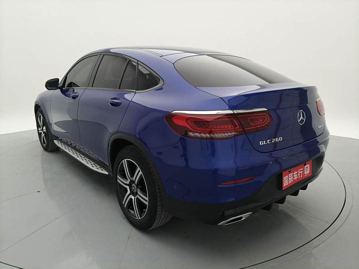 奔馳 奔馳GLC  2022款 改款 GLC 260 4MATIC 轎跑SUV圖片