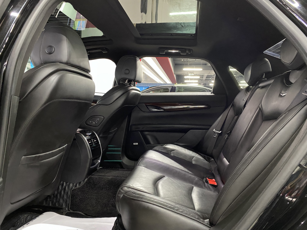 凱迪拉克 CT6  2019款 28T 精英型圖片