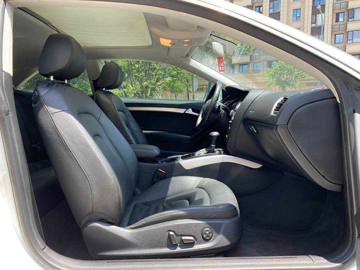 奧迪 奧迪A5  2009款 2.0TFSI coupe圖片