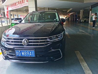 2022年8月 大众 途观L 改款 330TSI 自动两驱R-Line越享版图片