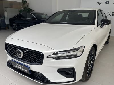 2023年7月 沃爾沃 S60L B5 智雅運(yùn)動版圖片