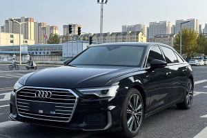 奥迪A6L 奥迪 45 TFSI quattro 臻选动感型