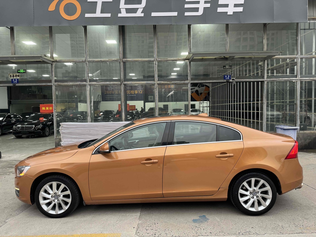 2014年12月沃爾沃 S60  2014款 S60L 2.0T 智遠(yuǎn)版