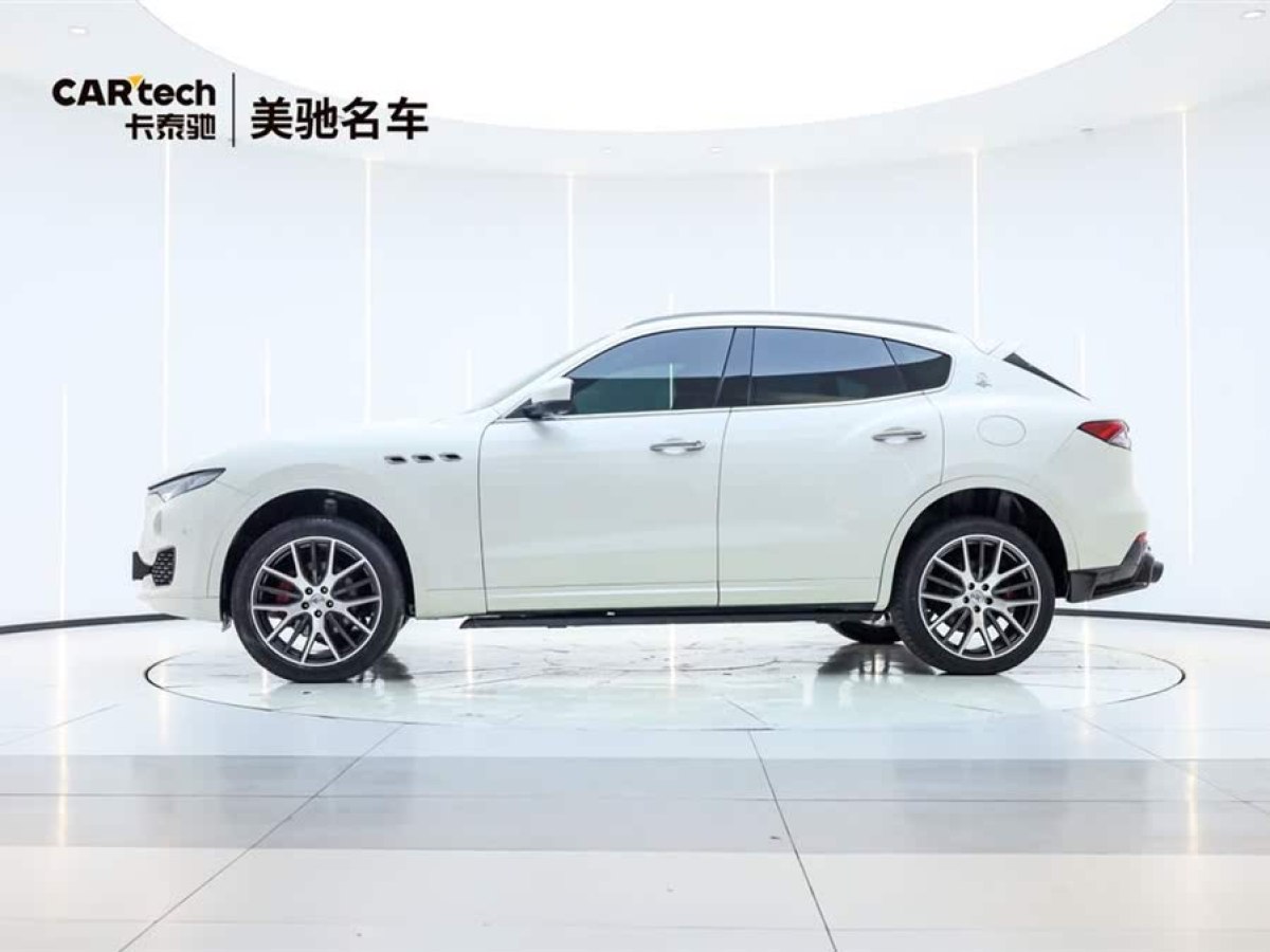瑪莎拉蒂 Levante  2018款 3.0T 350Hp 運(yùn)動(dòng)版圖片