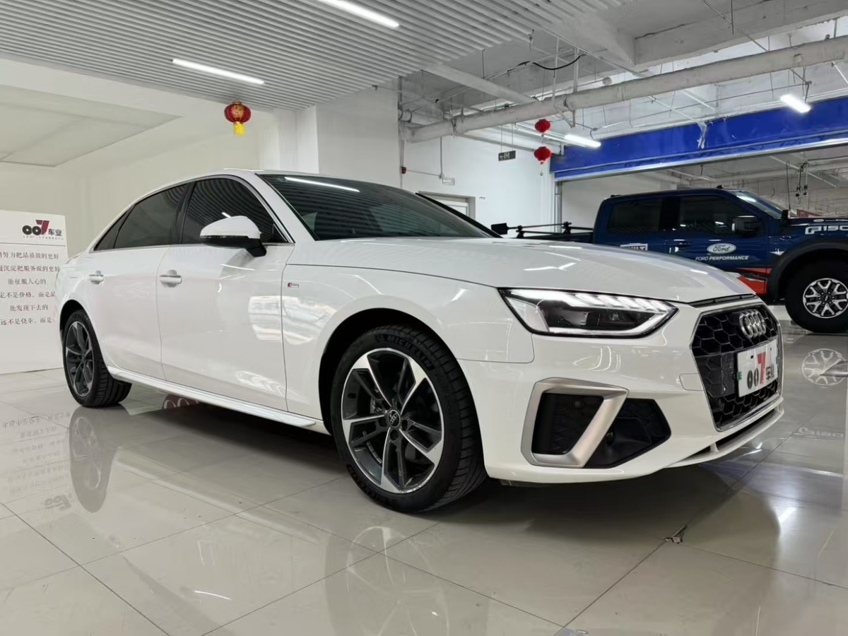 奧迪 奧迪A4L  2022款 40 TFSI 時(shí)尚致雅型圖片