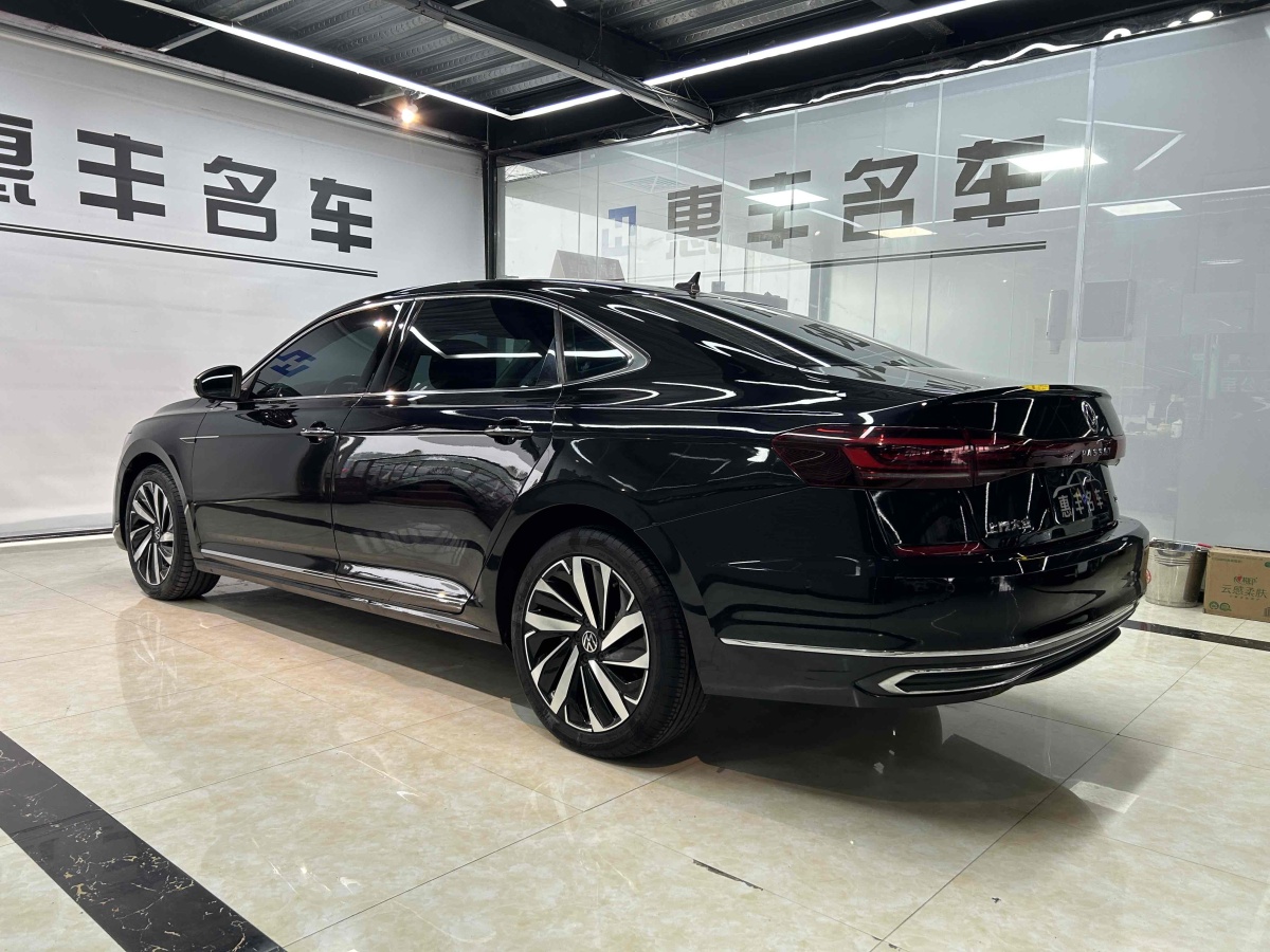大眾 帕薩特  2022款 330TSI 星空豪華版圖片