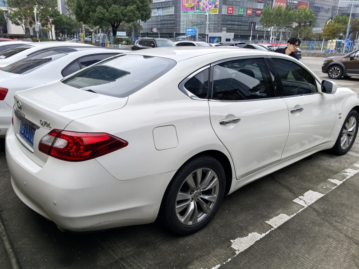 英菲尼迪 Q70  2013款 Q70L 2.5L 舒適版圖片