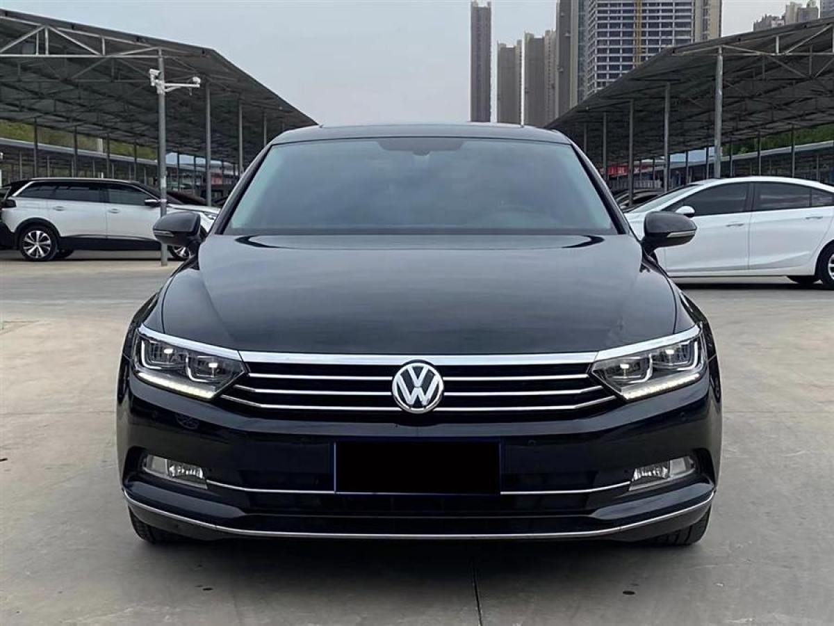 大眾 邁騰  2019款  330TSI DSG 領(lǐng)先型 國(guó)VI圖片