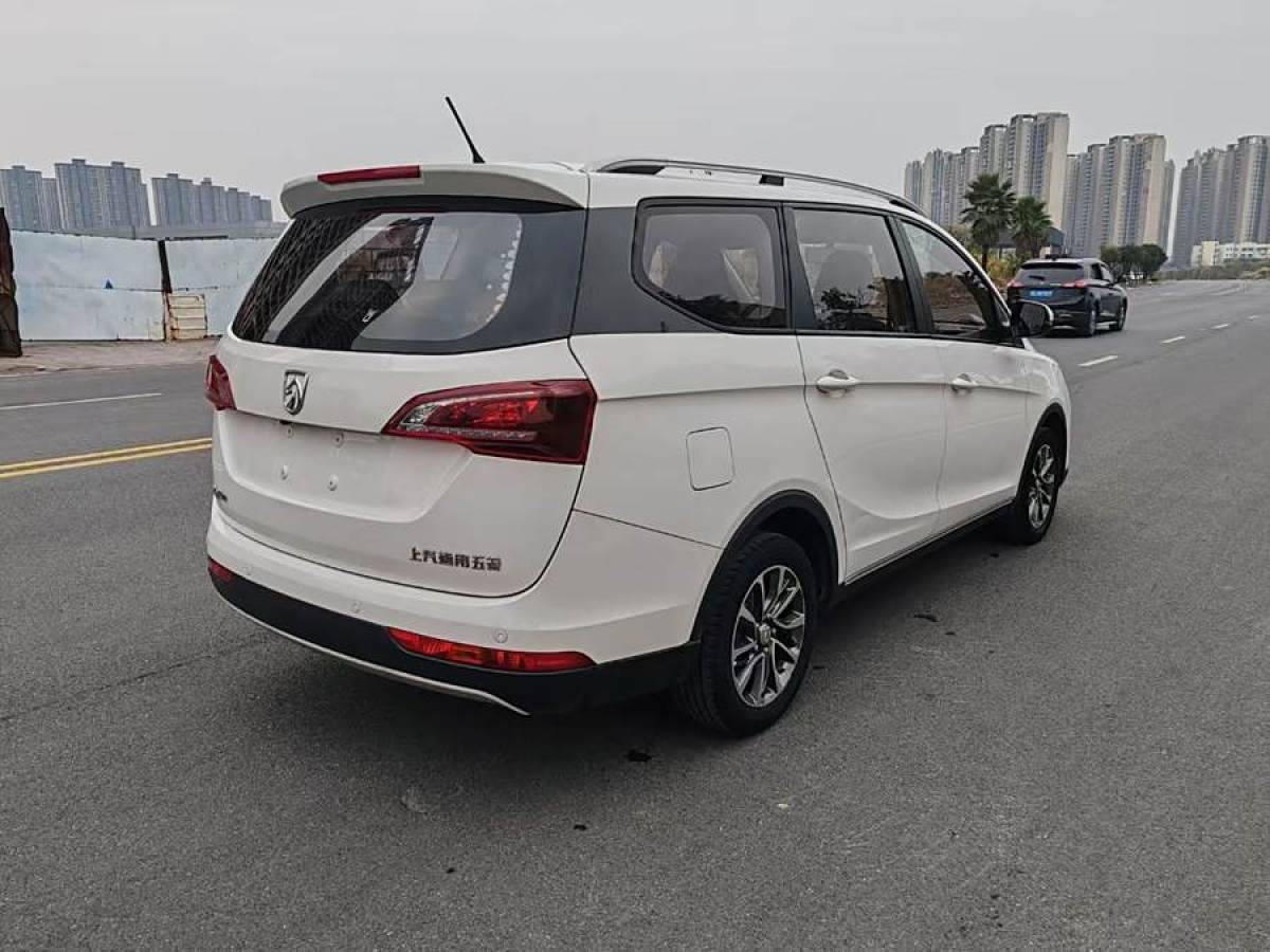 寶駿 730  2019款 1.5L 手動時尚型 7座 國VI圖片