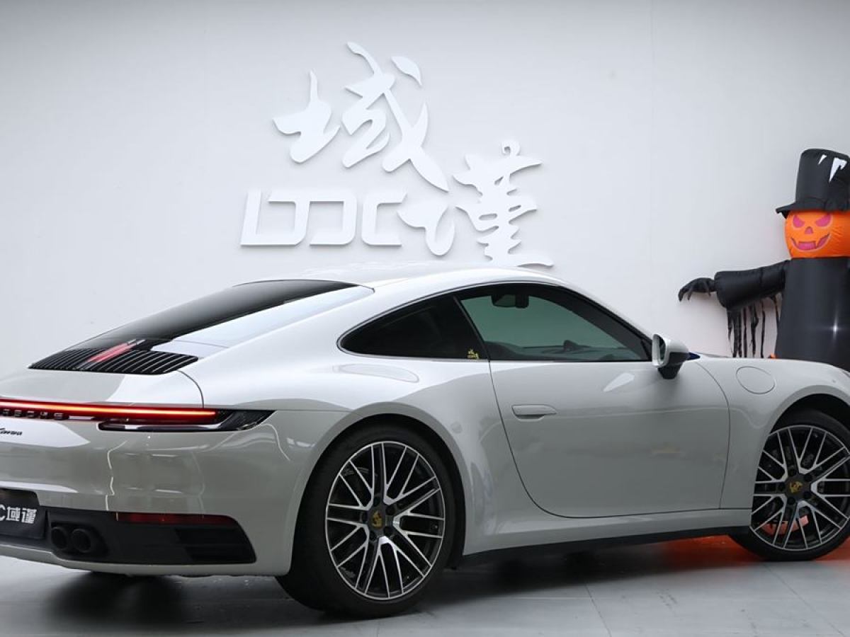 保時(shí)捷 911  2023款 Carrera 3.0T圖片