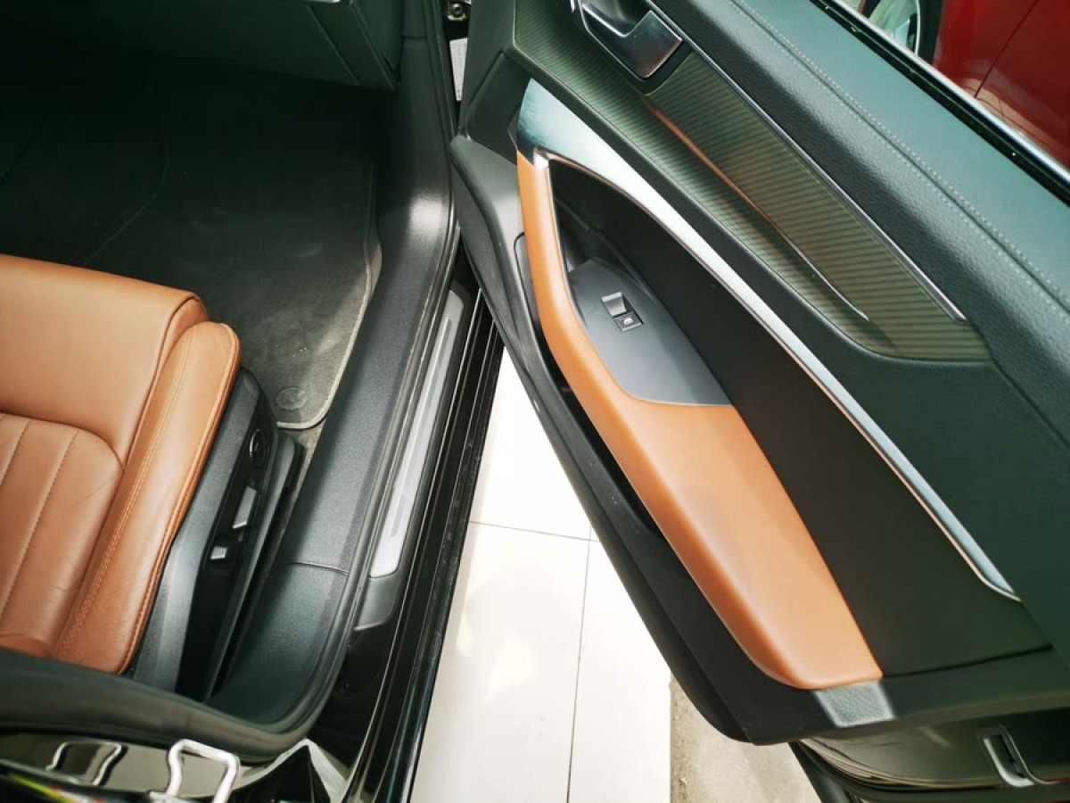 奧迪 奧迪A6L  2021款 45 TFSI 臻選致雅型圖片