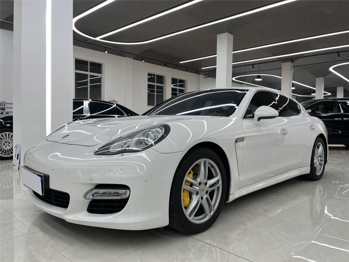 保時(shí)捷 Panamera  2010款 Panamera Turbo 4.8T圖片