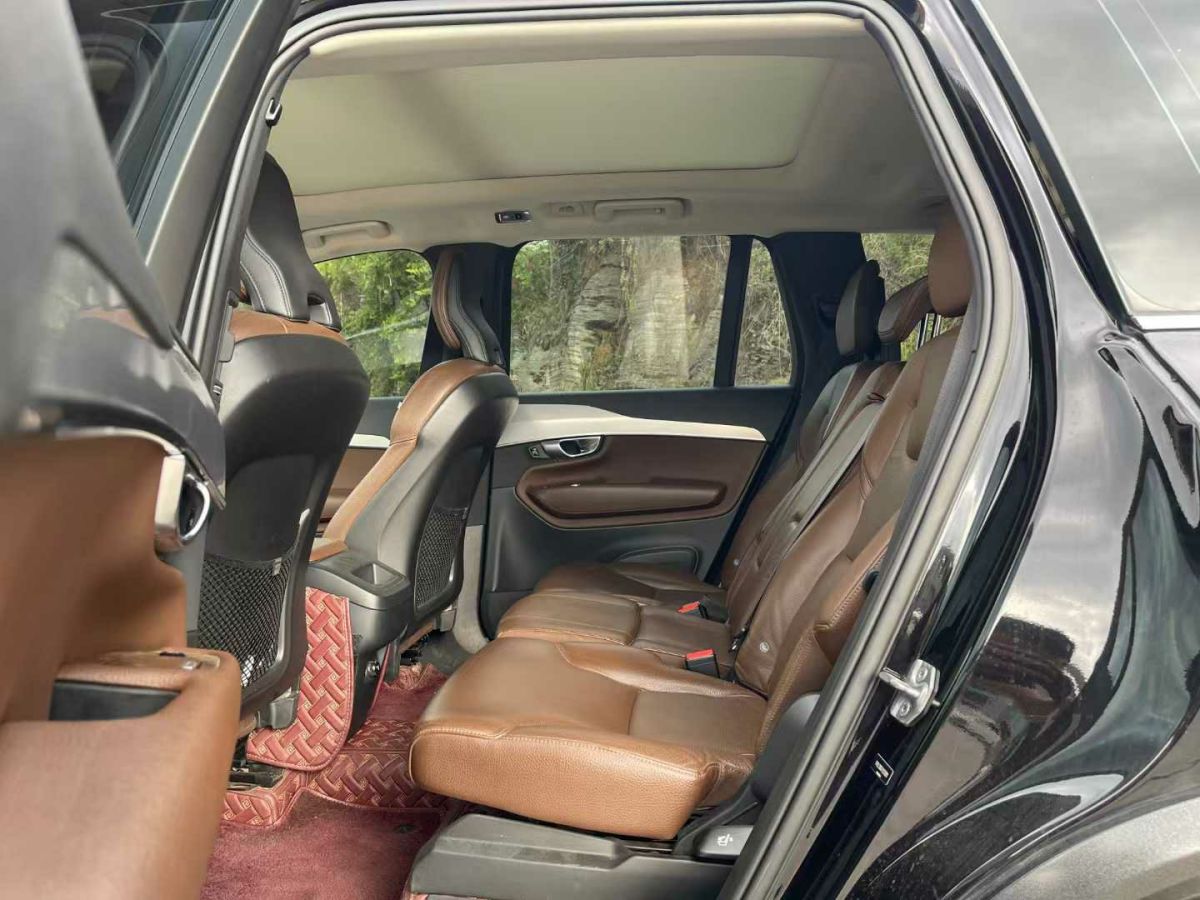 沃爾沃 XC90  2019款  T5 智逸版 7座 國(guó)VI圖片