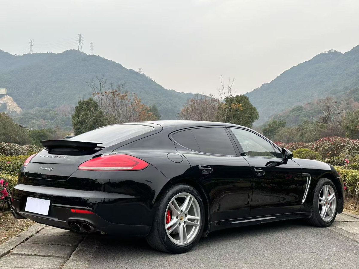 保時(shí)捷 Panamera  2016款 Panamera Edition 3.0T圖片