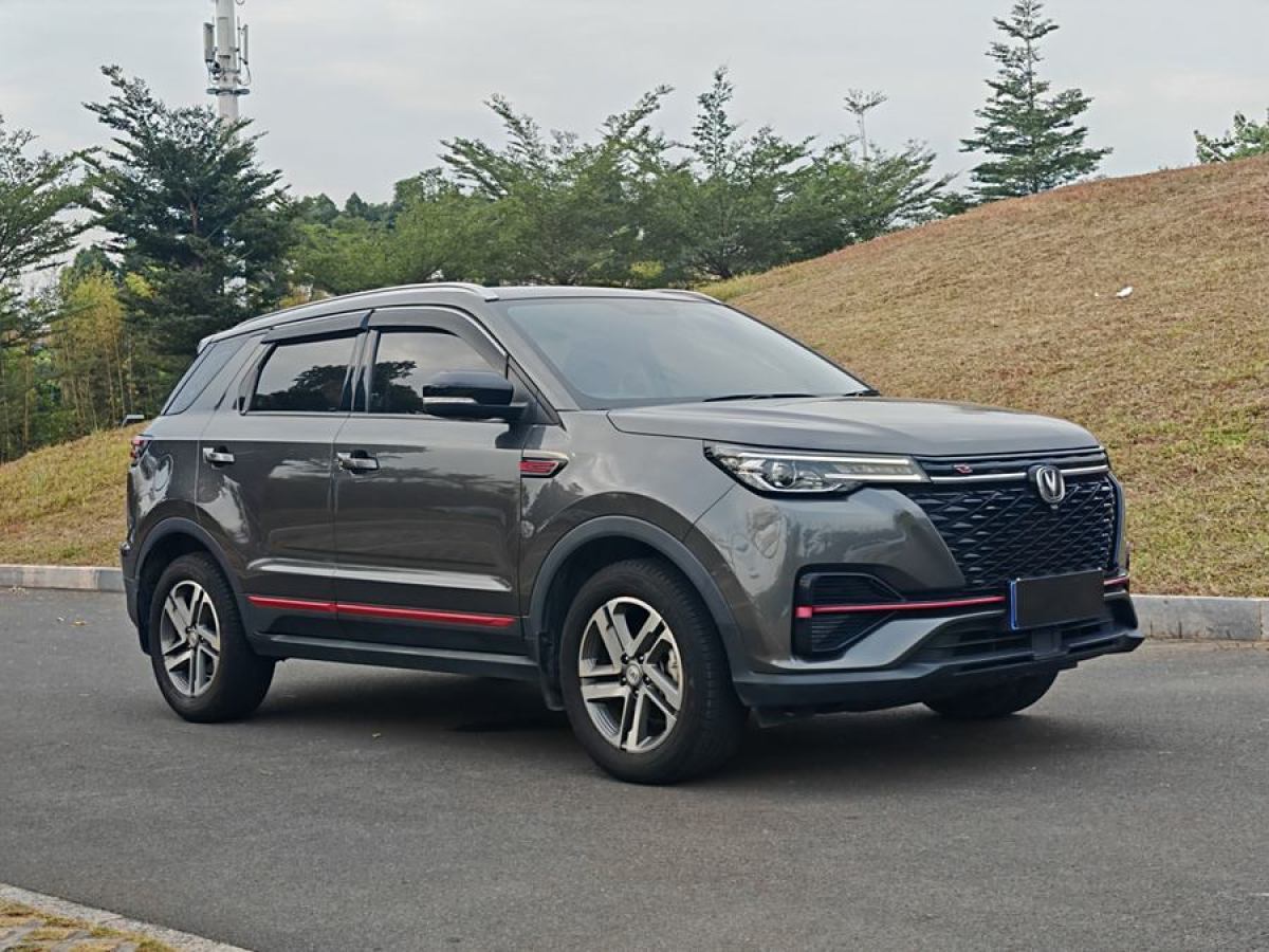 長(zhǎng)安 CS55 PLUS  2021款 藍(lán)鯨版 1.5T 手動(dòng)豪華型圖片