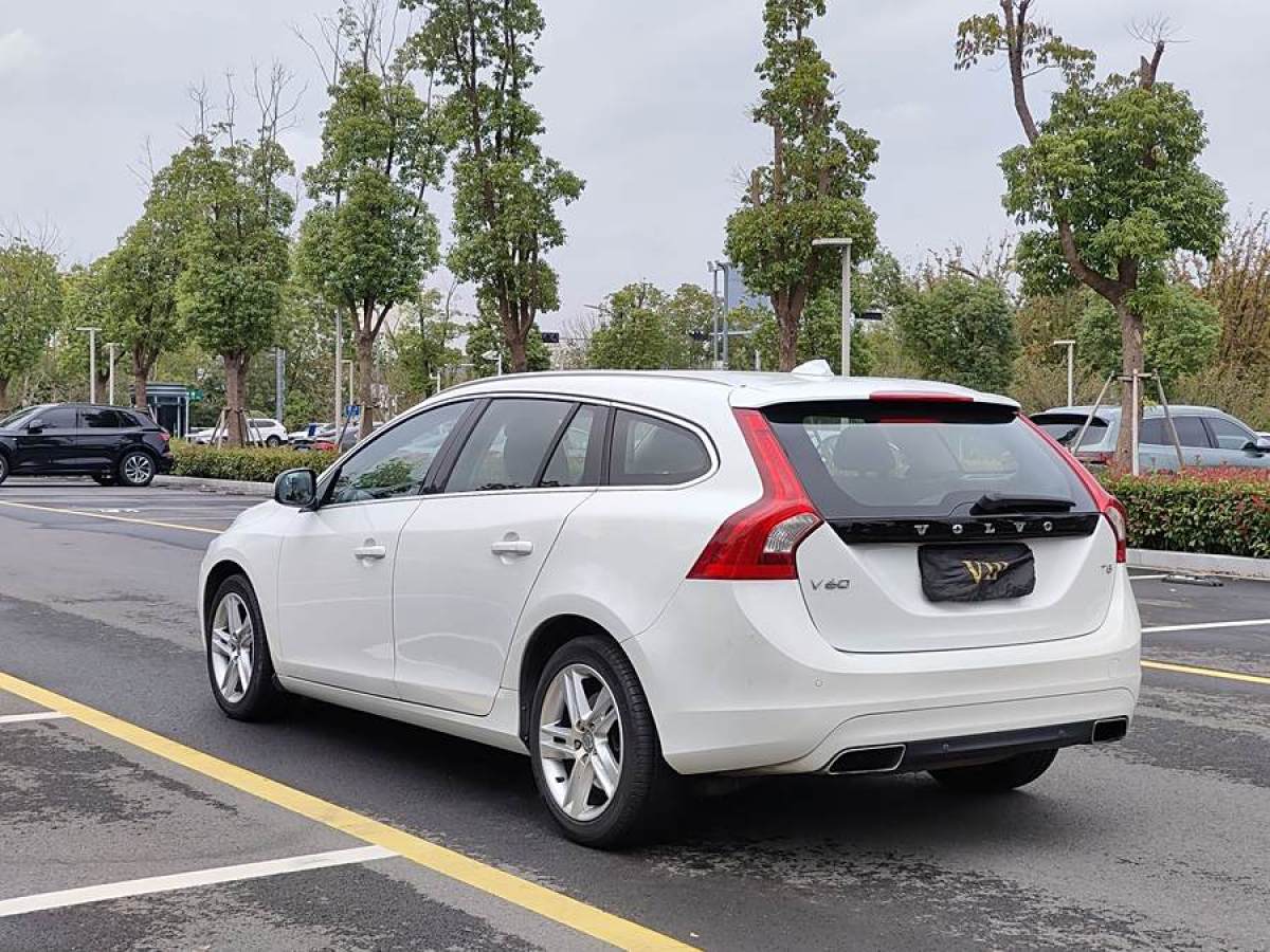 沃爾沃 V60  2014款 改款 T5 智雅版圖片