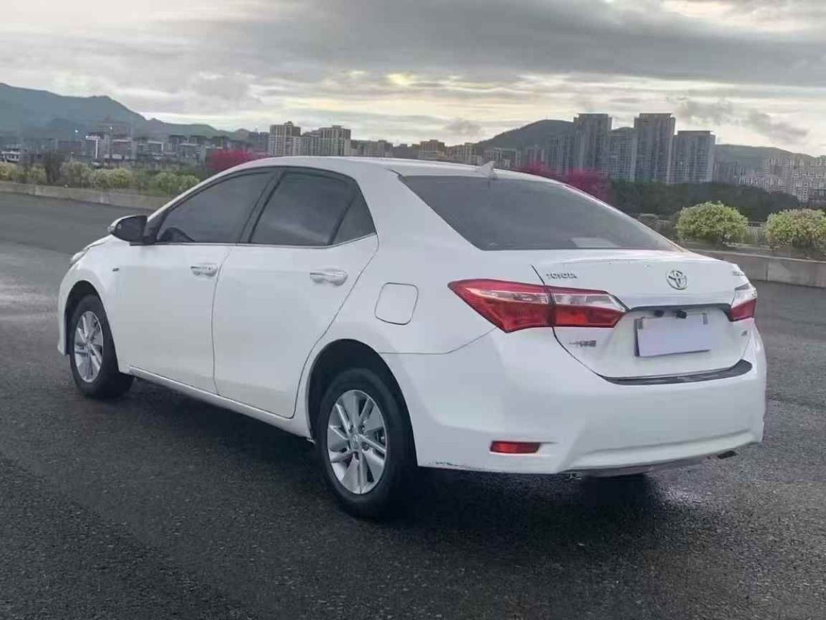 豐田 卡羅拉  2016款 雙擎 1.8L CVT先鋒版圖片