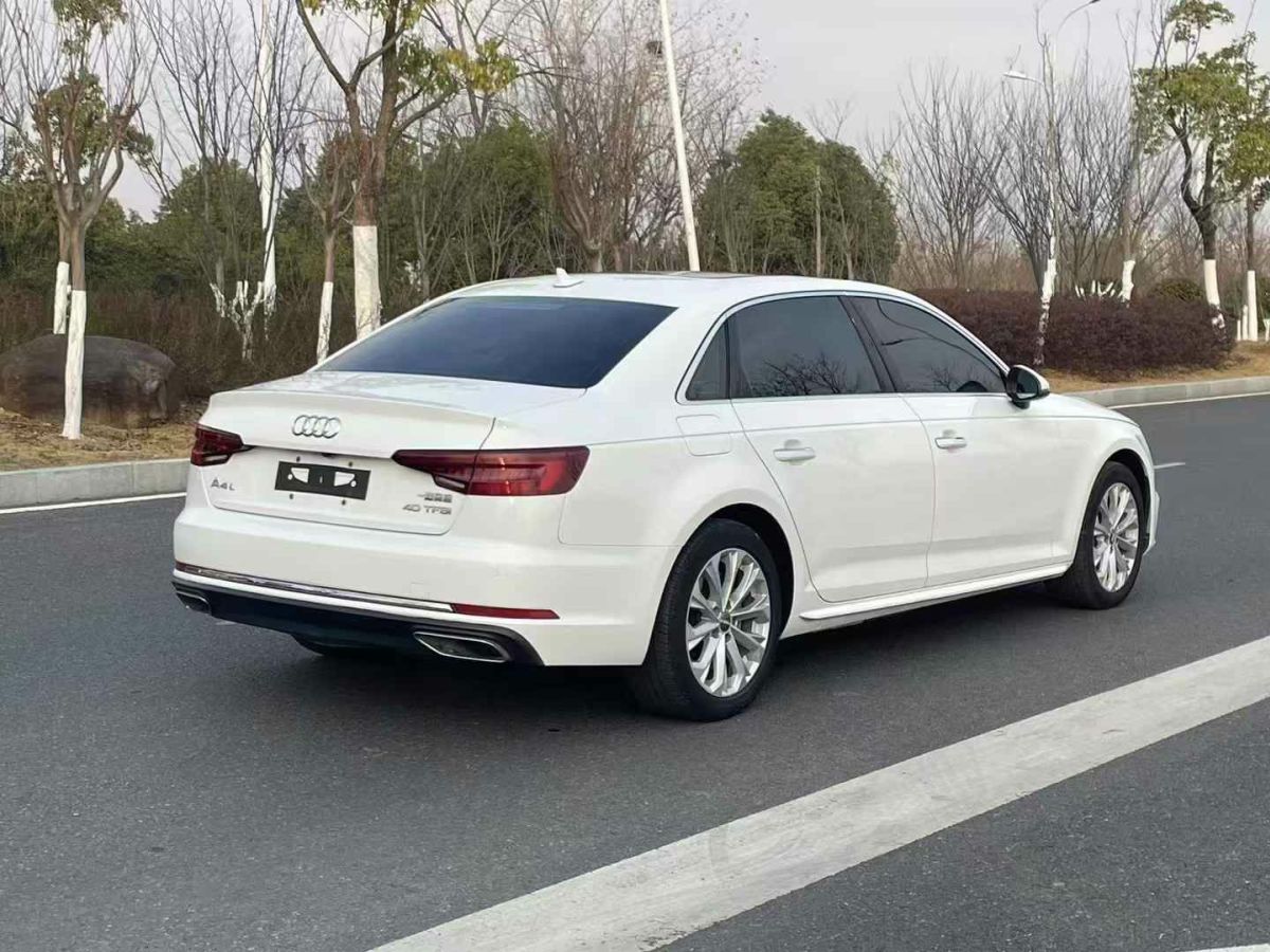 奧迪 奧迪A4L  2020款 35 TFSI 時(shí)尚動(dòng)感型圖片