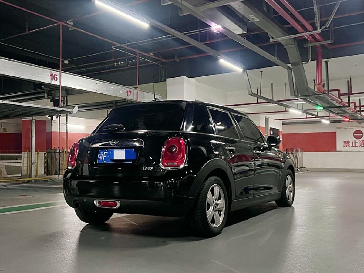 MINI MINI  2015款 1.2T ONE 五門版圖片