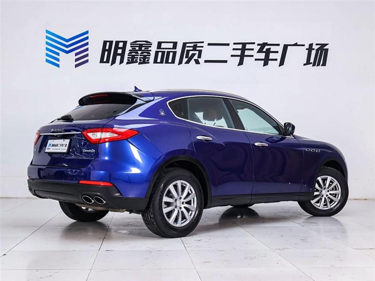 瑪莎拉蒂 Levante  2018款 3.0T 經(jīng)典版圖片