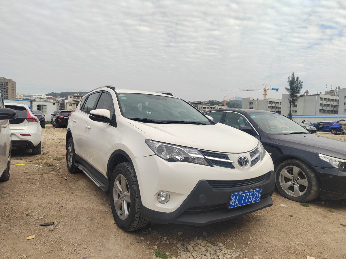 2014年11月豐田 RAV4  2018款 榮放 2.0L CVT兩驅(qū)都市版