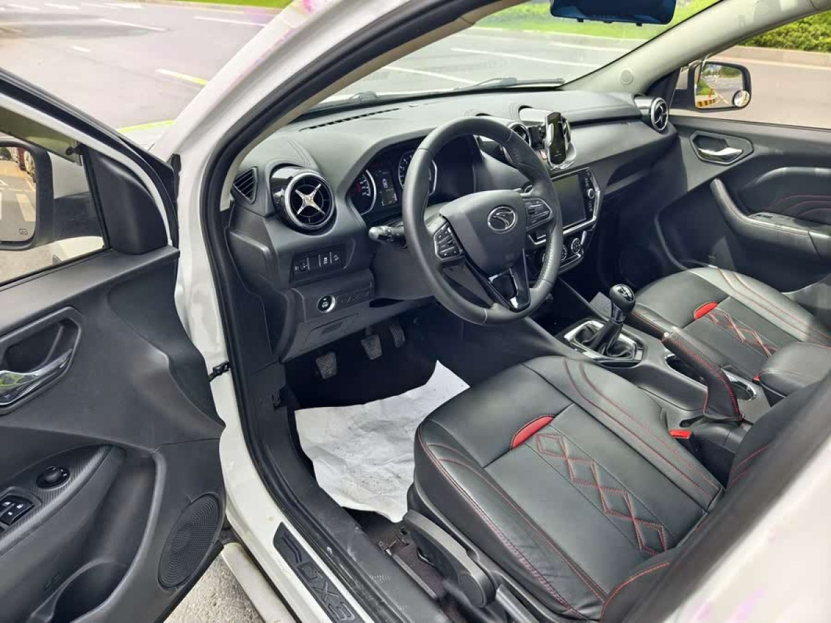 東南 DX3  2018款 1.5L 手動(dòng)尊貴型圖片