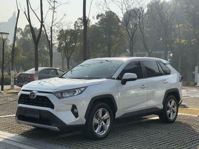 2021年7月 豐田 RAV4榮放 2.0L CVT四驅(qū)風(fēng)尚PLUS版圖片