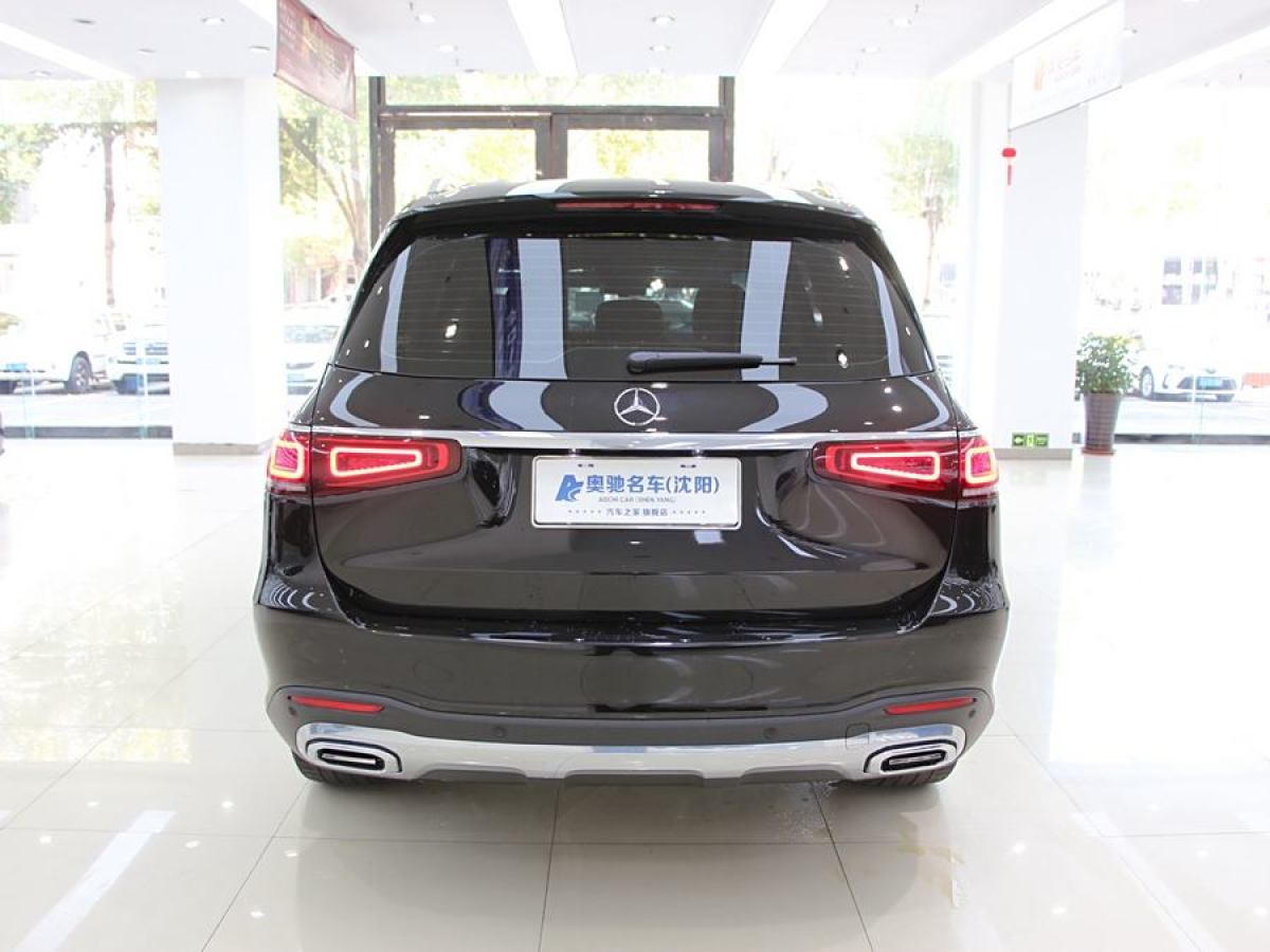 奔馳 奔馳GLS  2023款 改款 GLS 450 4MATIC 時(shí)尚型圖片