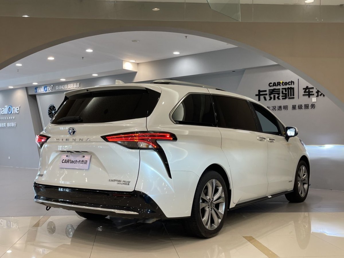 豐田 賽那SIENNA  2021款 2.5L混動 至尊版圖片