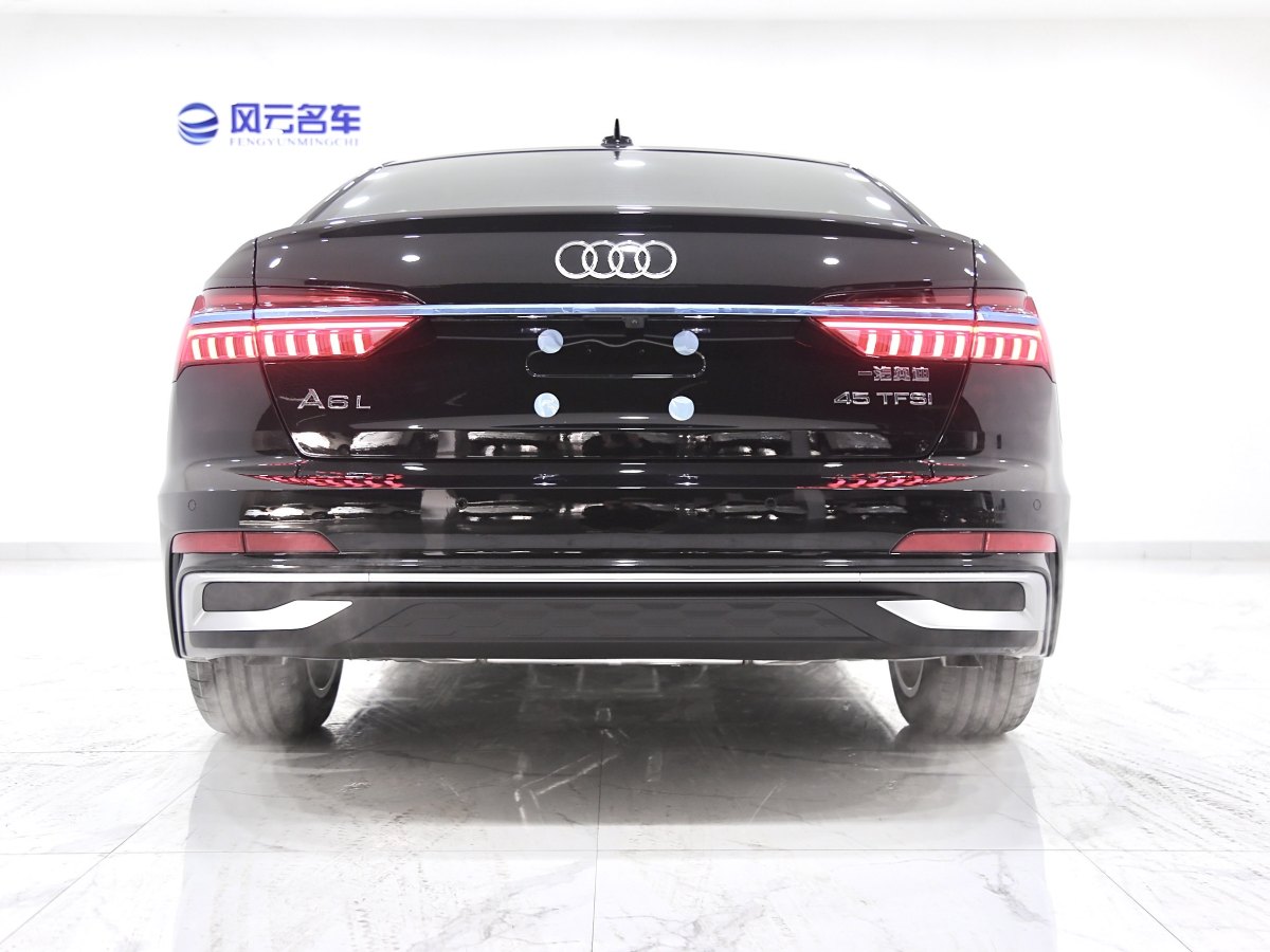 奧迪 奧迪A6L  2024款 45 TFSI 臻選動感型圖片