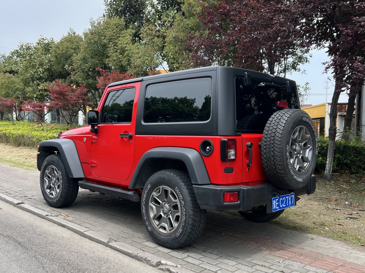 Jeep 牧馬人  2015款 3.6L Rubicon 兩門(mén)舒享版圖片