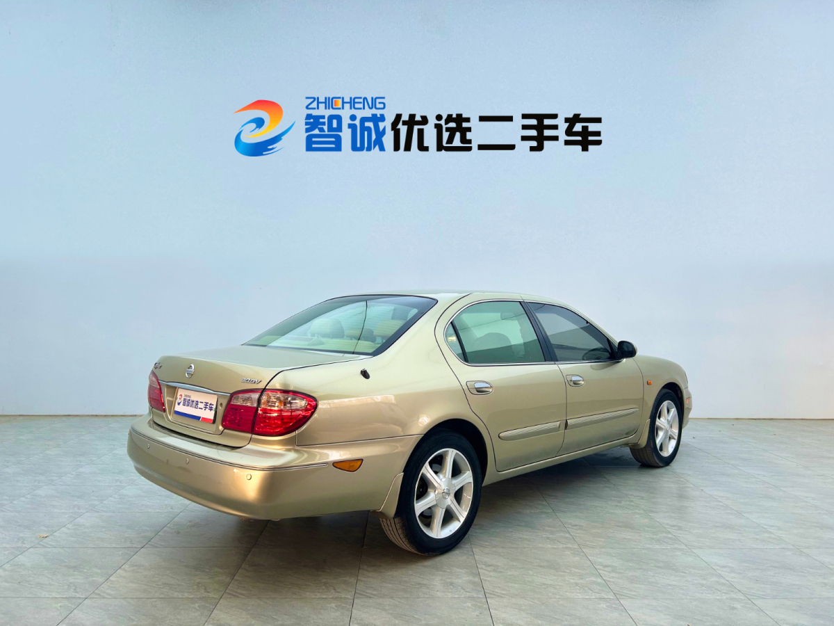 日產(chǎn) 風度  2005款 3.0圖片