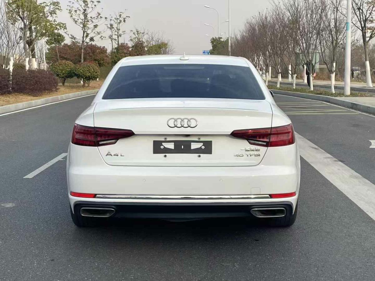 奧迪 奧迪A4L  2020款 35 TFSI 時(shí)尚動(dòng)感型圖片