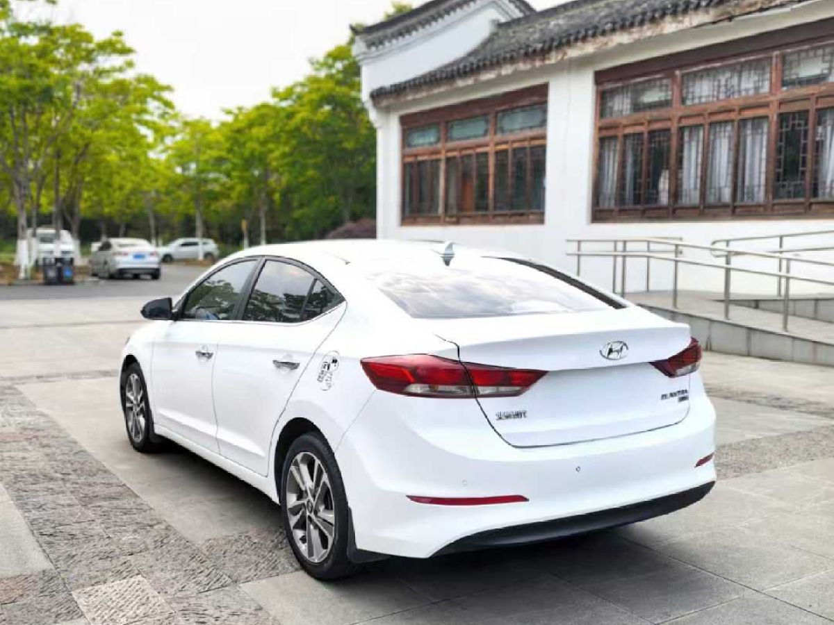 現(xiàn)代 悅動  2017款 1.6L 自動悅值版GLS圖片