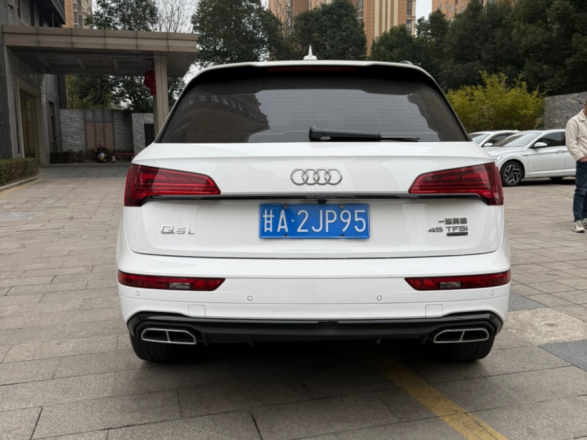 奧迪 奧迪Q5L  2021款 45 TFSI 豪華動感型圖片