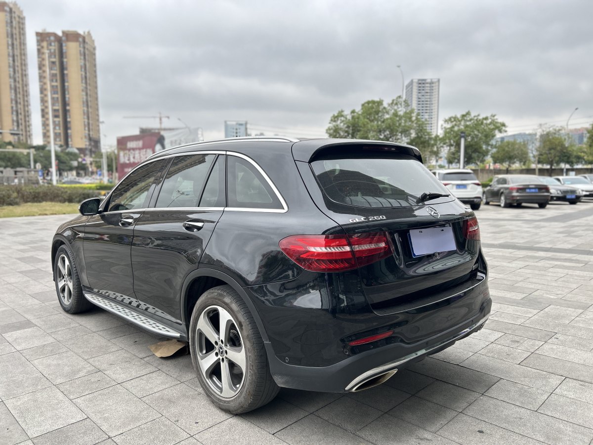 奔馳 奔馳GLC  2017款 GLC 260 4MATIC 豪華型圖片