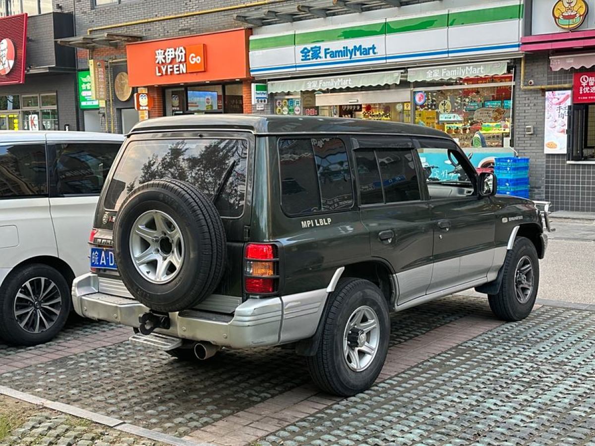 2015年1月獵豹 黑金剛  2013款 2.2L 手動四驅標準型