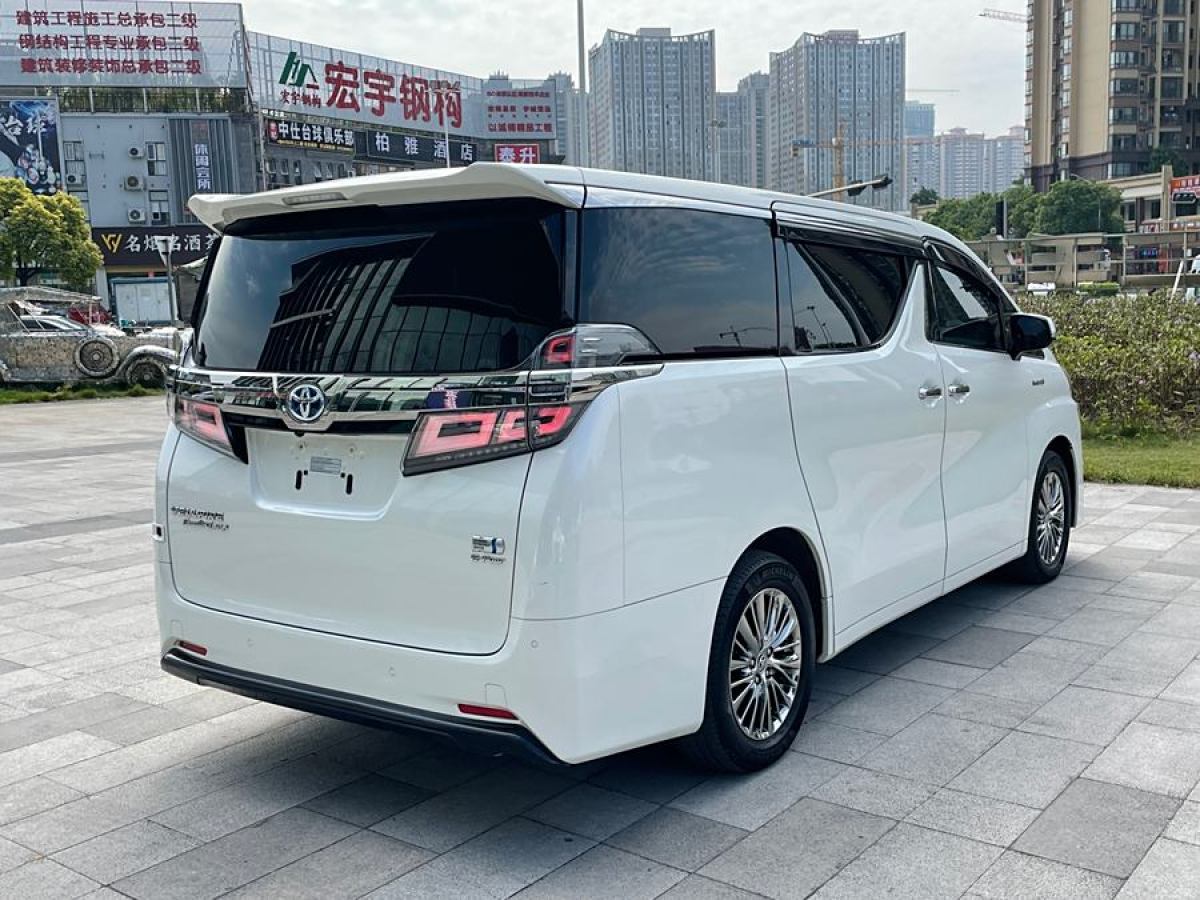 2020年5月豐田 威爾法  2019款 雙擎 2.5L HV尊貴版