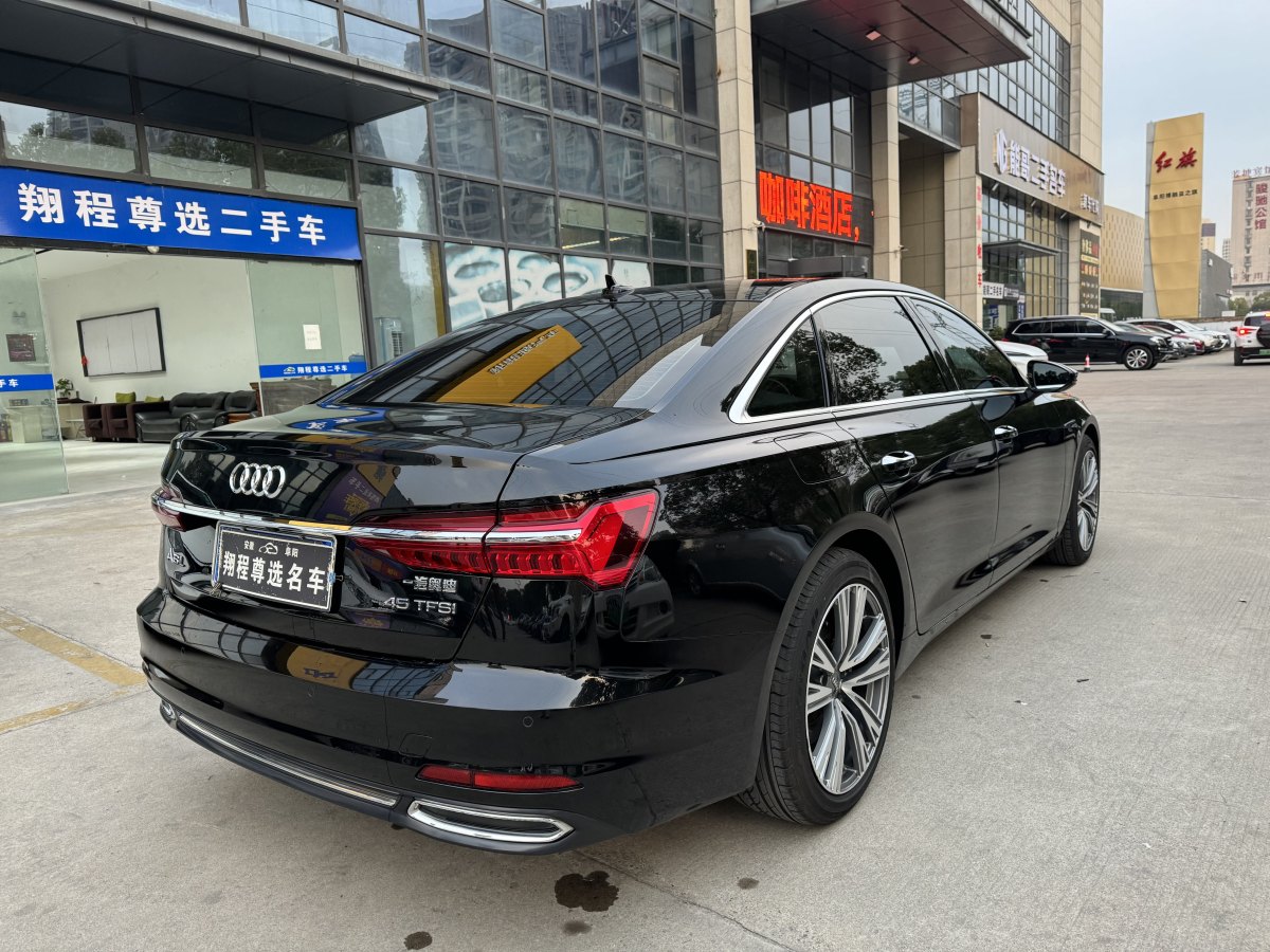 奧迪 奧迪A6L  2022款 45 TFSI 臻選致雅型圖片