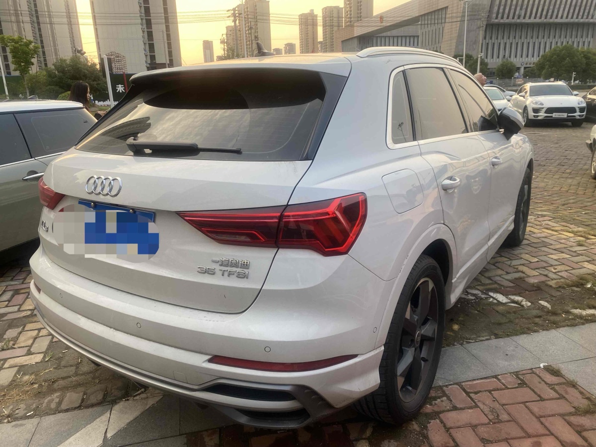 奧迪 奧迪Q3  2022款 35 TFSI 時尚動感型圖片