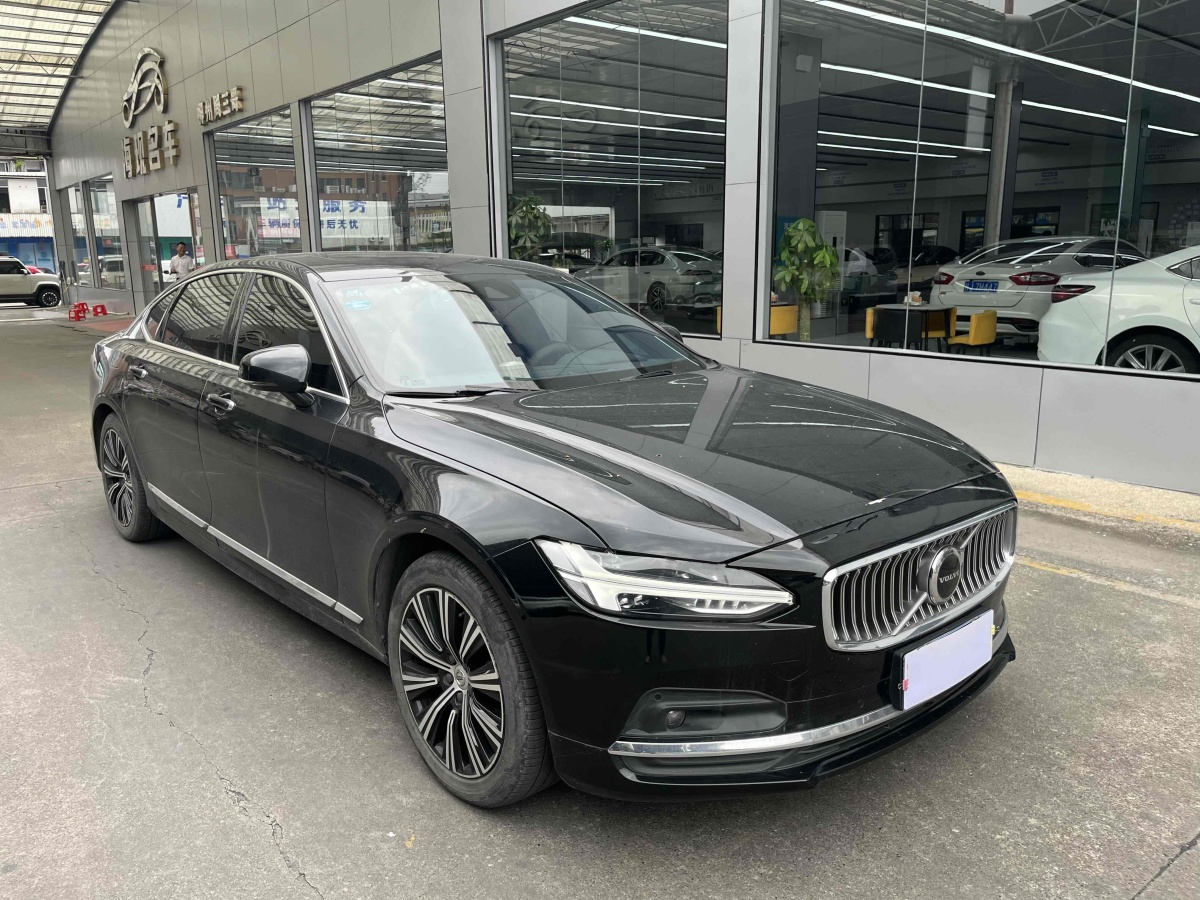 沃爾沃 S90  2021款 B5 智逸豪華版圖片