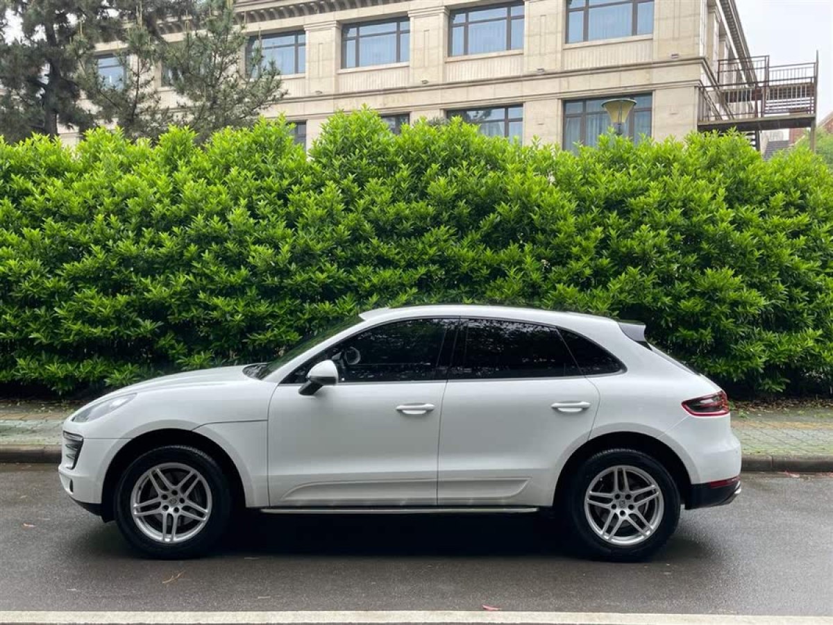 保時(shí)捷 Macan  2014款 Macan 2.0T圖片