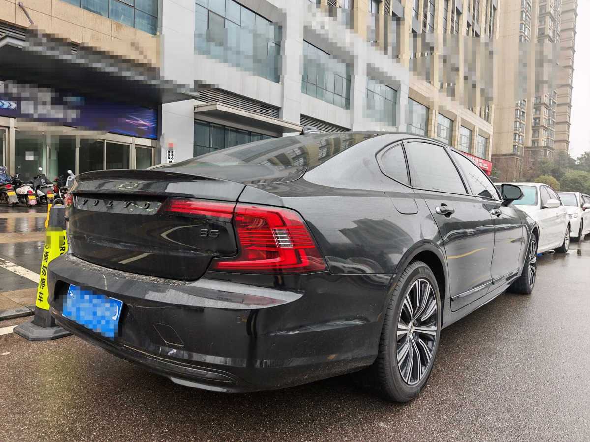 2021年5月沃爾沃 S90  2021款 B5 智逸豪華版